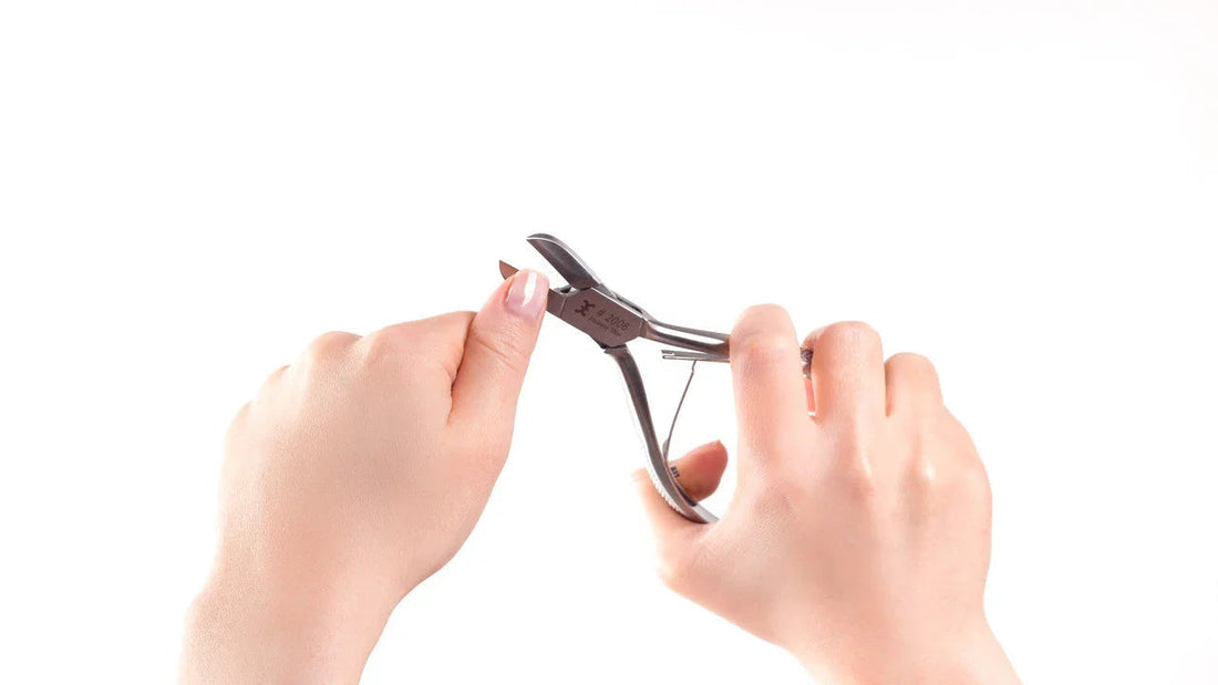 Nagelzange zum Kürzen harter Fuß- und Fingernägel